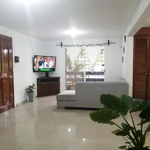 Almond House Сasa de vacaciones Cancún